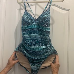 Women’s one piece swim suit